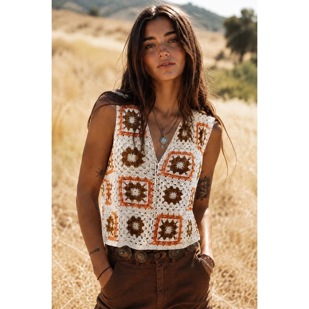 Liv Los Angeles Sweater Vest Sz S Crochet Granny Square Cream Orange Boho